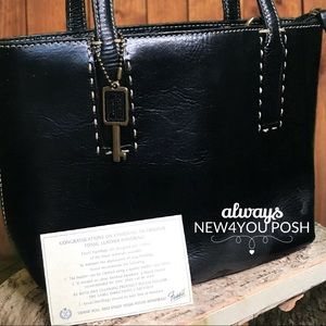Black Leather Fossil Handbag